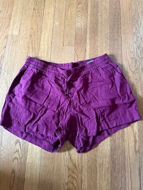 Old Navy Women's Maroon Linen Shorts